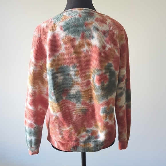 Women's Multicolor Sweater - Picture 3 of 5